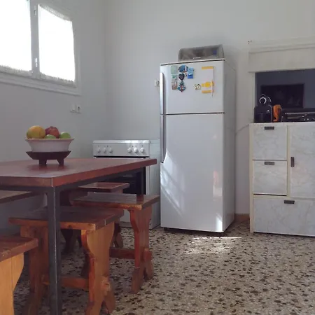 - Detached House For Families & Group Of Friends Porto Heli