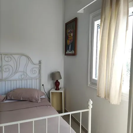 - Detached House For Families & Group Of Friends Porto Heli