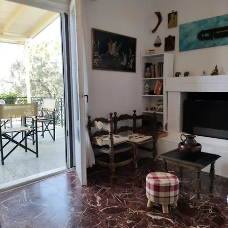 - Detached House For Families & Group Of Friends * Porto Heli