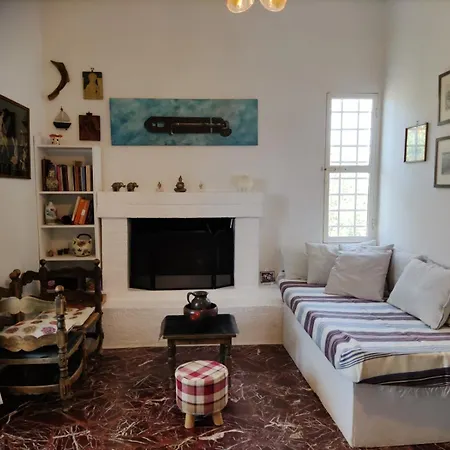 - Detached House For Families & Group Of Friends Porto Heli