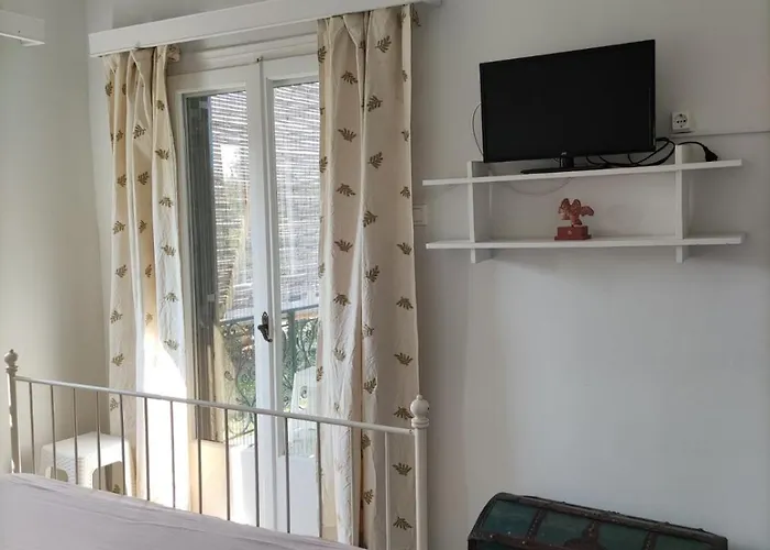 - Detached House For Families & Group Of Friends Vakantiehuis *