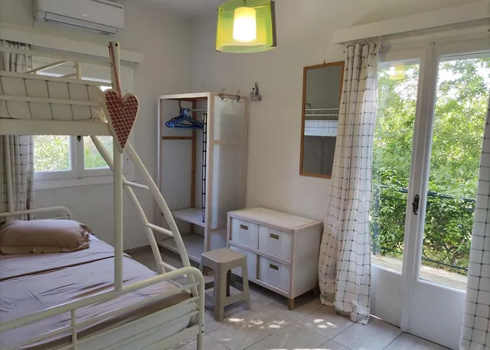 Vakantiehuis - Detached House For Families & Group Of Friends Porto Cheli