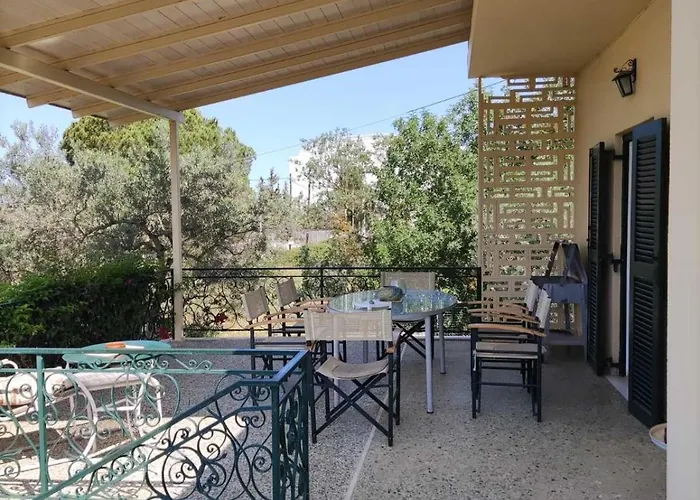 - Detached House For Families & Group Of Friends Vakantiehuis *